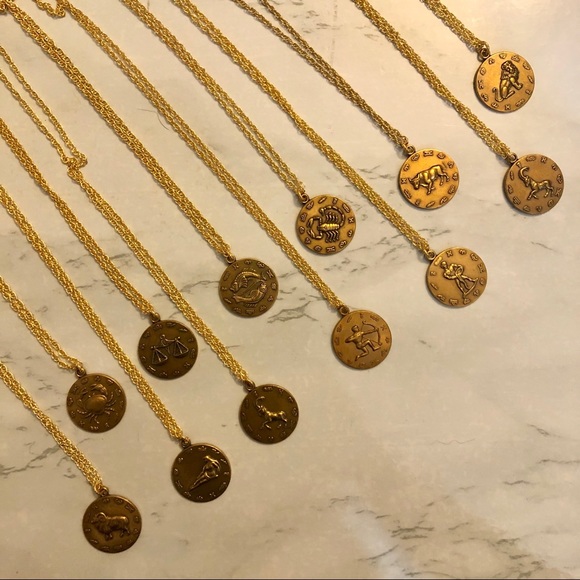 ✨3/$30✨Zodiac Pendant on chain - Picture 2 of 11